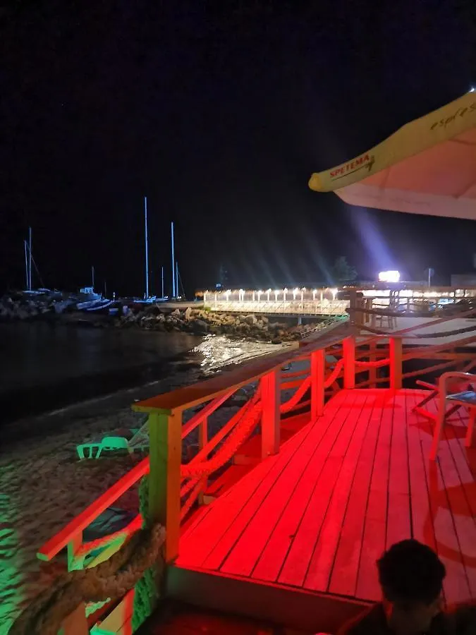 Luxury Apartment Amalfi 300 M From The Beach Varna